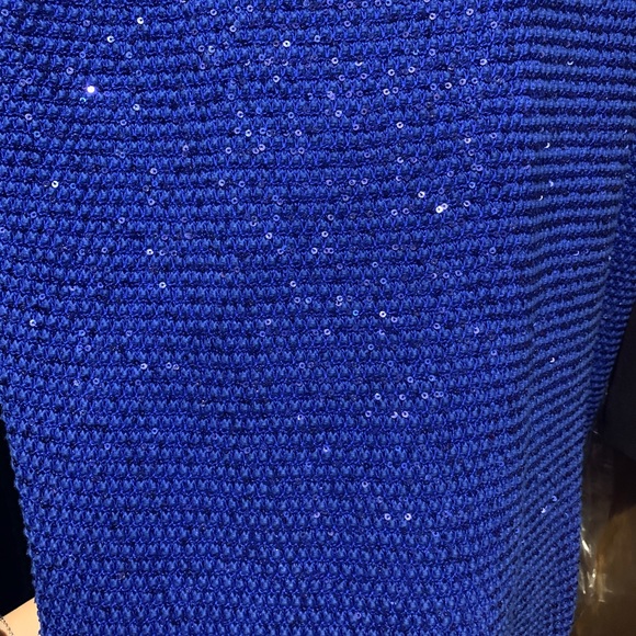 Classy and Elegant Blue Sequin Dress - Picture 2 of 6